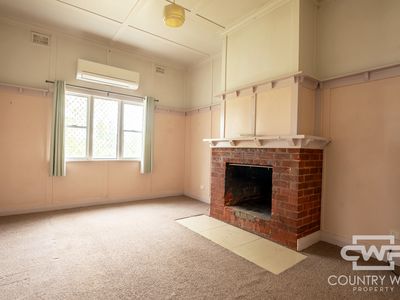 211 Logan Street, Tenterfield