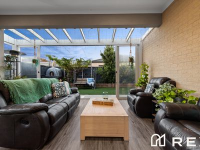 9 Springleaf Avenue, Clyde North