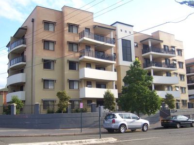 6 / 12-20 Lachlan Street, Liverpool