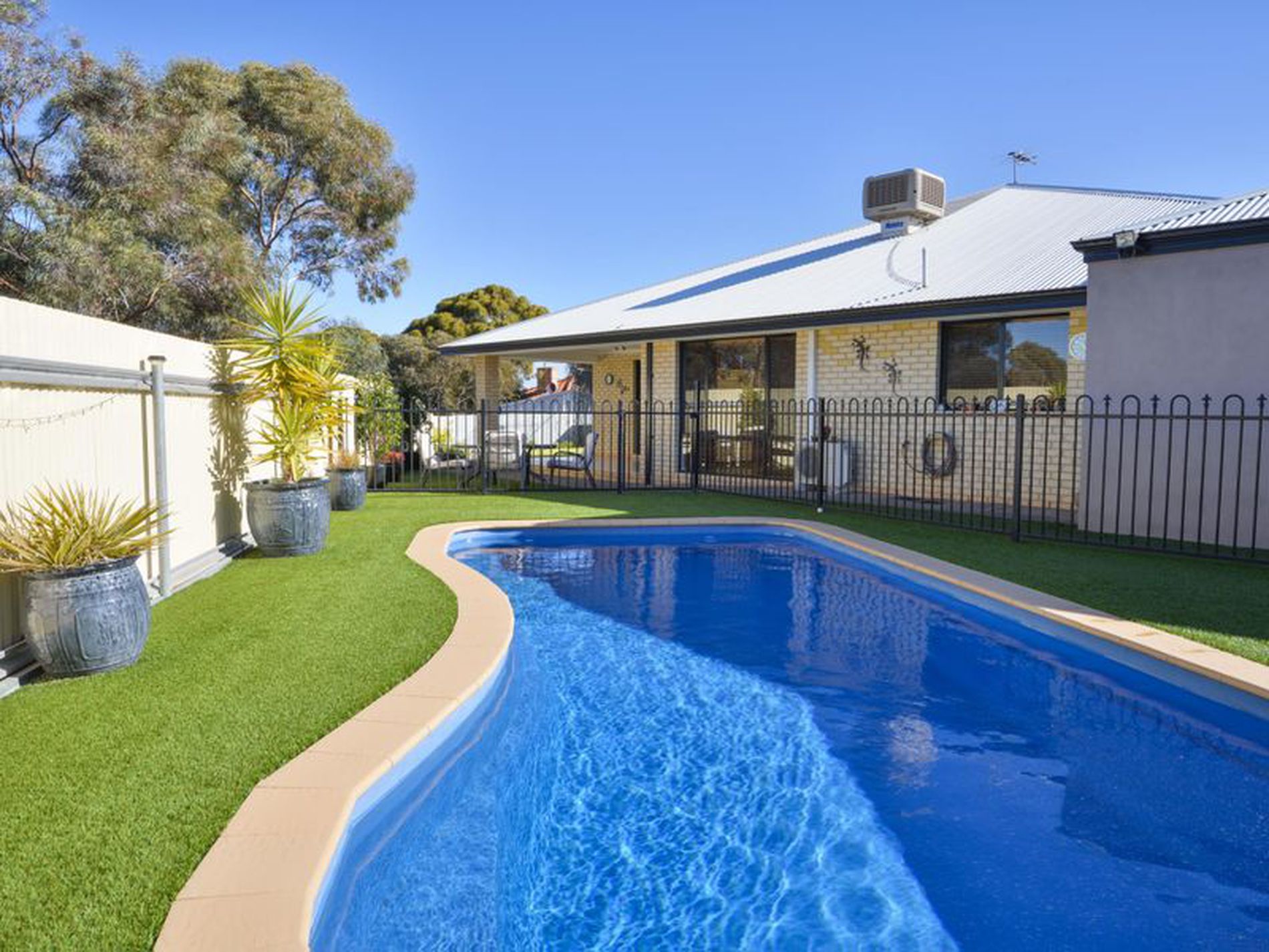 11 Puri Road, Hannans