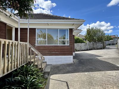 90b Birkdale Road, Birkdale