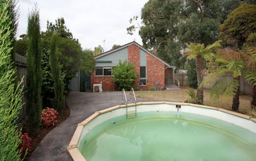 1 Young Street, Beaconsfield Upper
