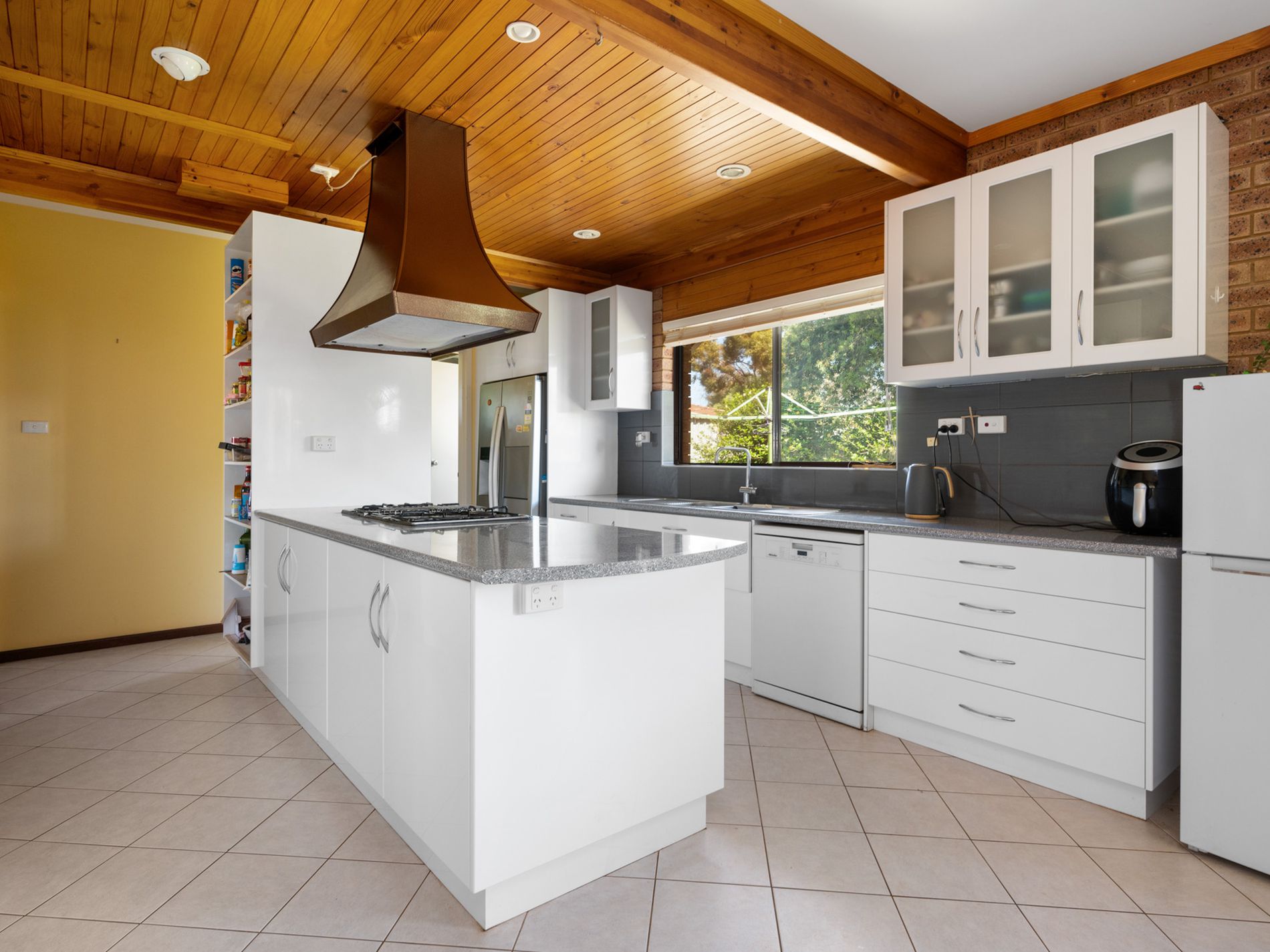 14 Kirwan Court, Hannans