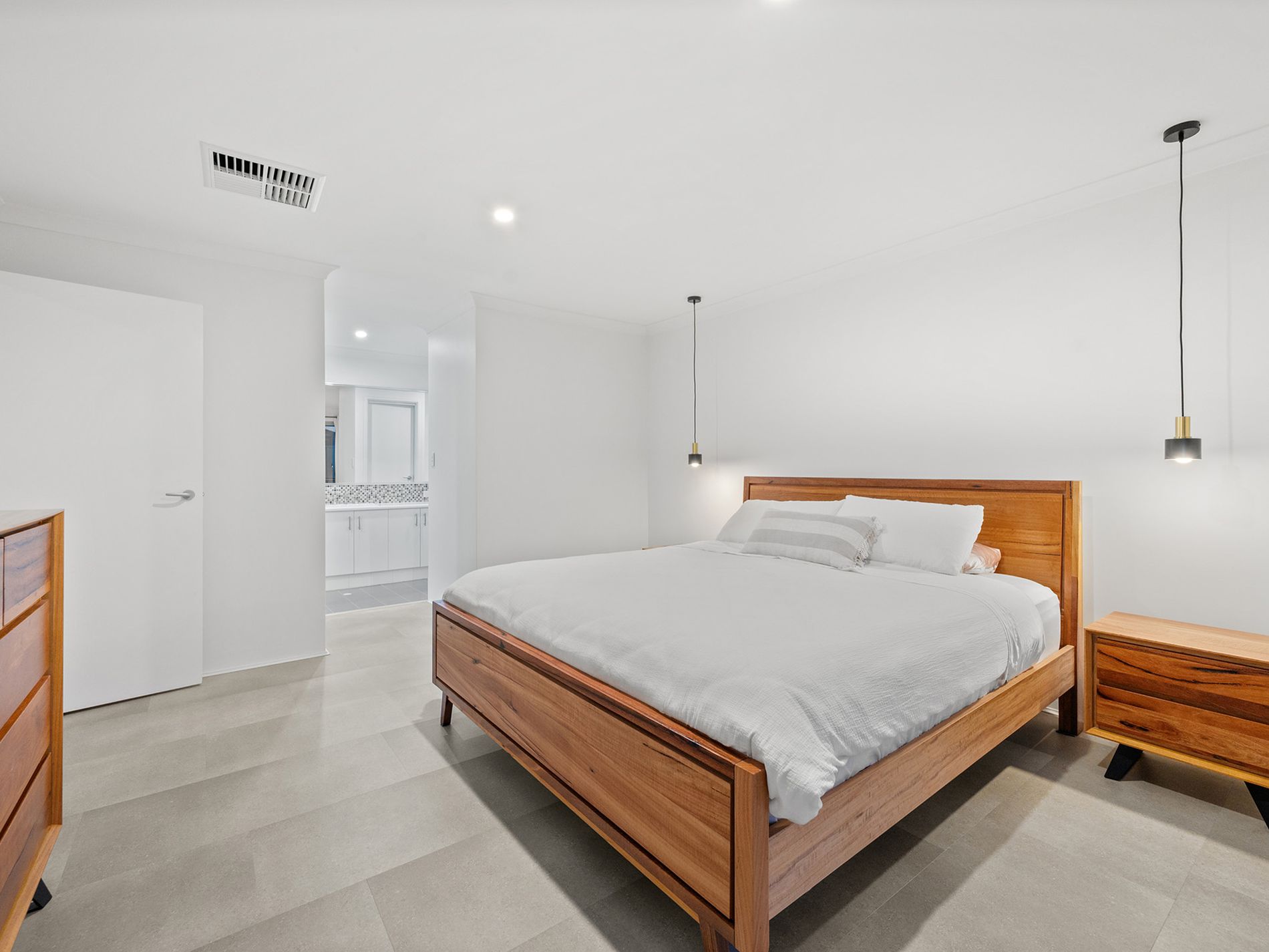 7 Jefferson Way, Piara Waters