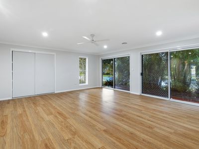 1 Cheviot Court, Caboolture South