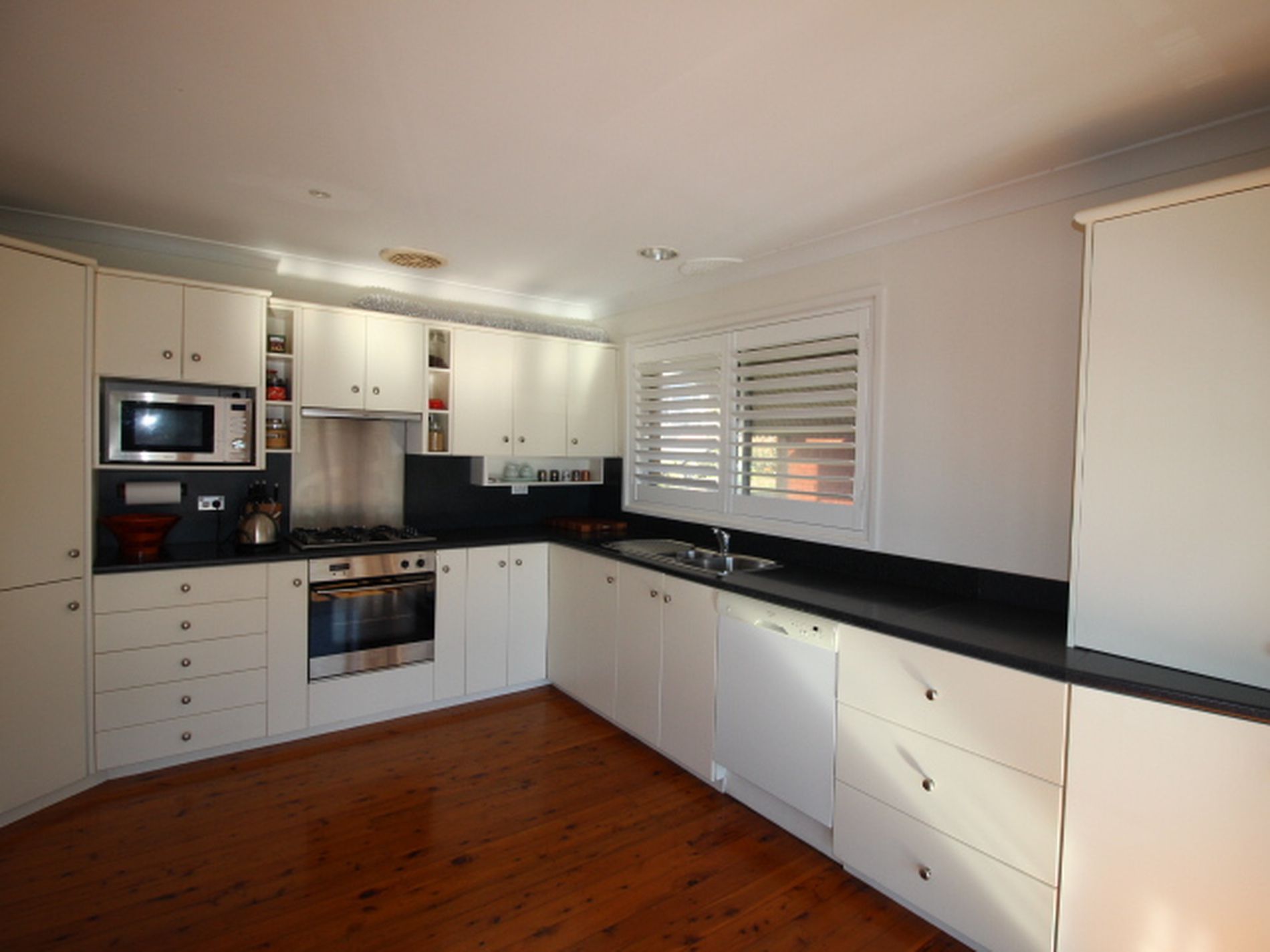 241 Reddall Parade, Mount Warrigal