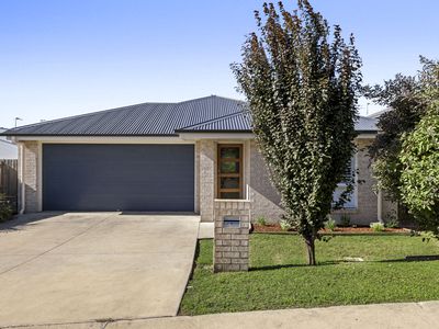 9 Diva Lane , Glenvale