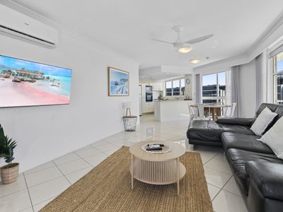 11A / 2 Nineteenth Avenue, Palm Beach