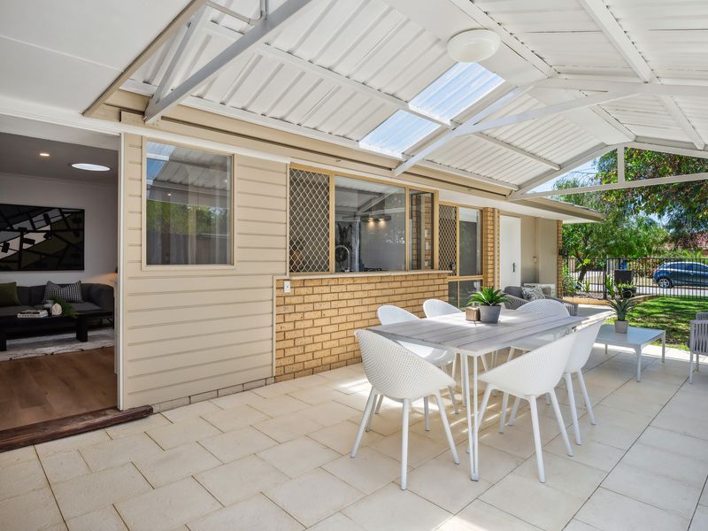 1 / 9 Durant Way, Brentwood