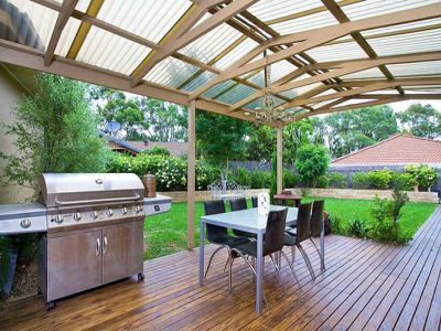 3 Koombala Grove, Cordeaux Heights