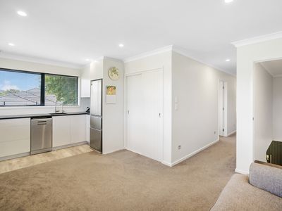 11 Munford Lane, Riverhead