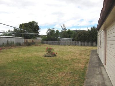 8 Oak Street, Huonville