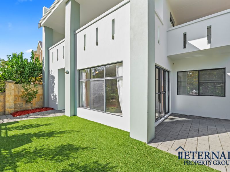 18 Haig Park Circle, East Perth