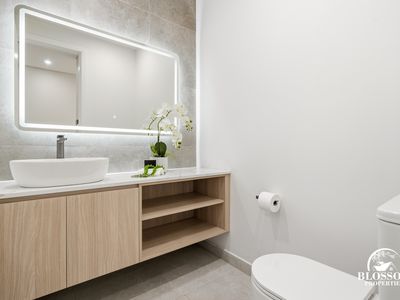 52 Centaurus way, Box Hill