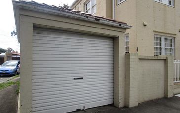 Garage 2 / 1 Barker St, Kingsford