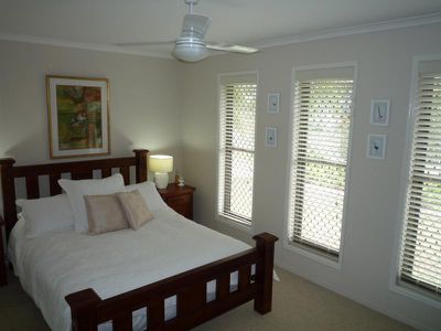 2 Honeyeater Ct, Woodgate