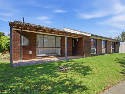 20 Montgomery Street, Sale