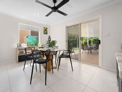 16 Pineneedle Court, Oxenford