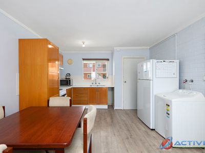 6 / 15 Corvus Place, Rockingham