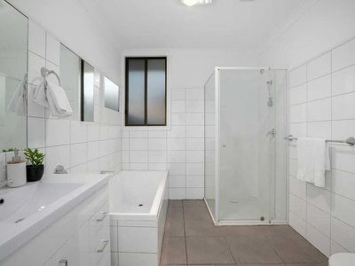 1 / 38 Oak Street, Seymour