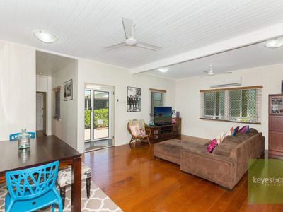 25 McHardie Street, Gulliver