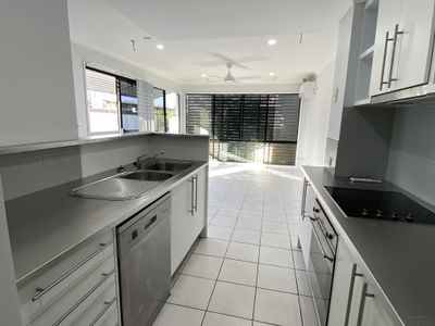 30 Chermside Street, Teneriffe