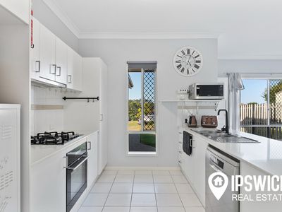 19 Raleigh Place, Redbank Plains
