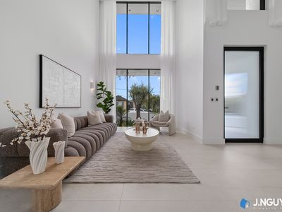 10 Benelong Avenue, Smithfield