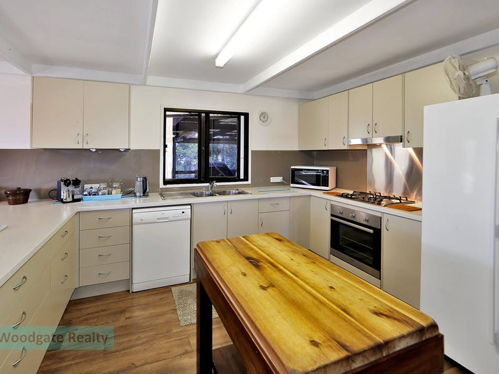 1 Wattle St, Woodgate