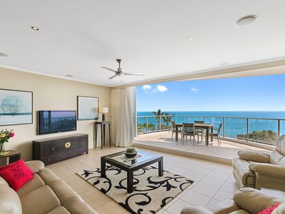 501 / 569 Esplanade, Urangan