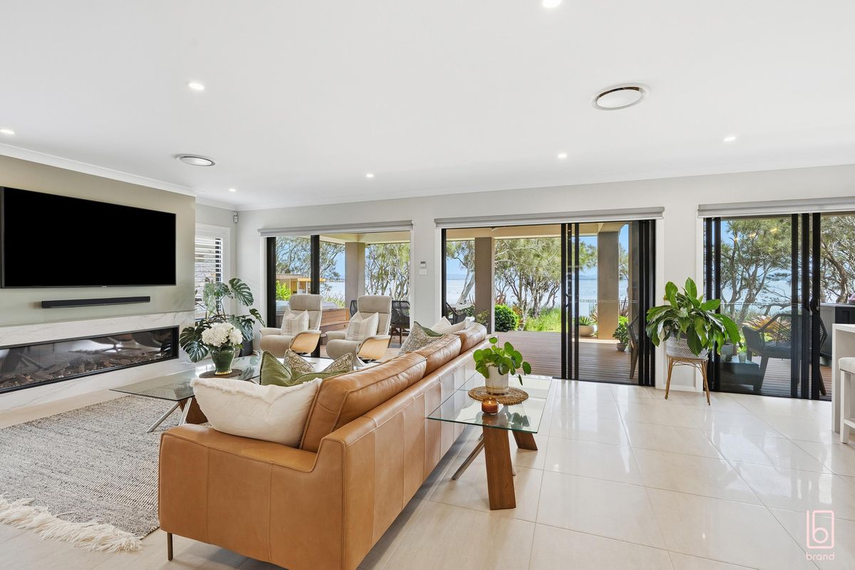 6 Yellawa Close, The Entrance North