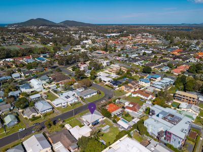 13 Douglas Avenue, Forster