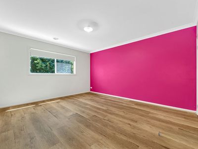 14 Aquitane Drive, Cranbourne East