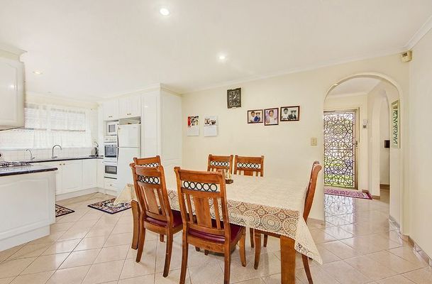 7 Langdon Cresent, Craigieburn
