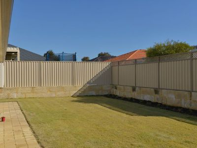14 Liriope Parkway, Sinagra
