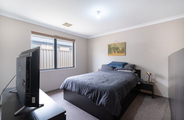 10 Pavonia Parade, Baldivis