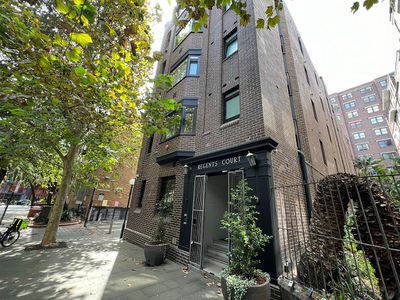 4 / 18 Springfield Avenue, Potts Point