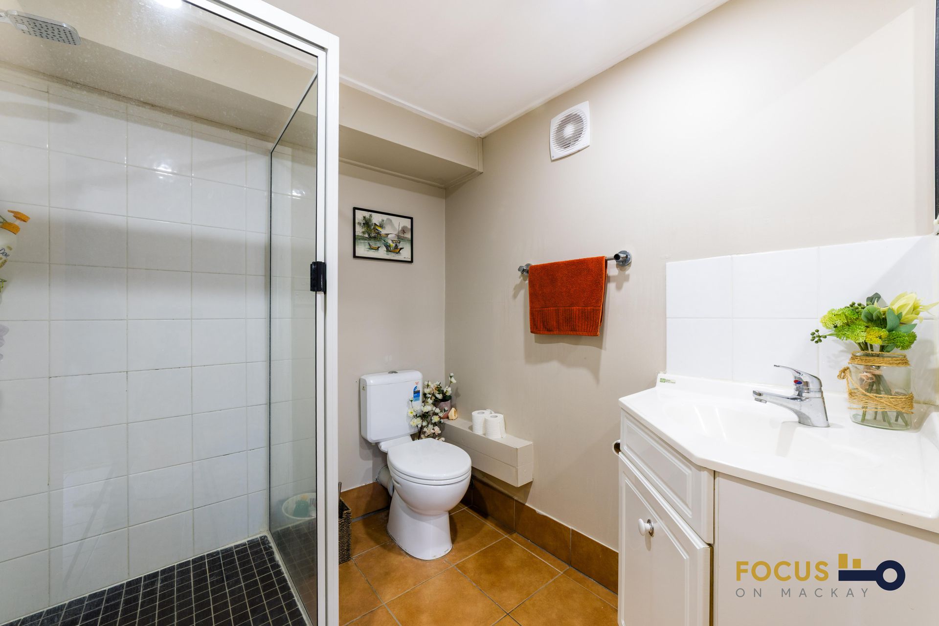 1 Holmes Drive, Beaconsfield