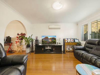 15 Merriwa Avenue, Hoxton Park