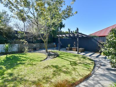 7 Heriott Close, Burwood