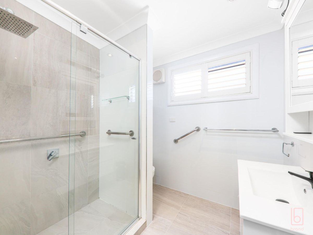 1 Parklake Close, Wyongah