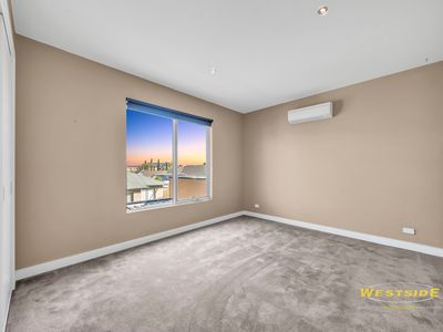 10 Springview Boulevard, Taylors Hill