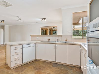 498 Rowley Road, Oakford