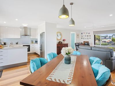 5 Collins Crescent, Narooma