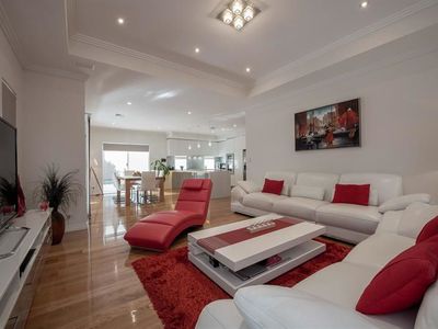 85C Raymond Street, Yokine