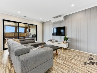 64 Stature Avenue, Clyde North