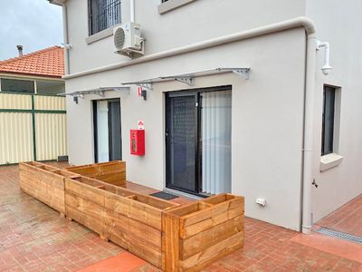 9 / 11 Sudbury Street, Belmore