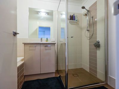 2 / 5 Rose Street, Moranbah