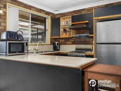 21 Josephine Crescent, Moorebank