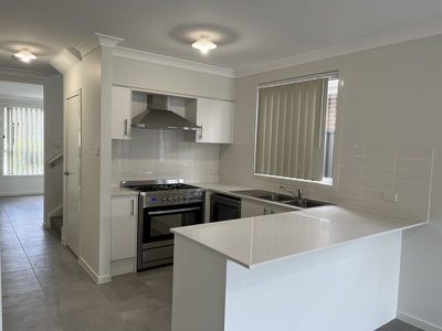 8 Farm Street, Austral